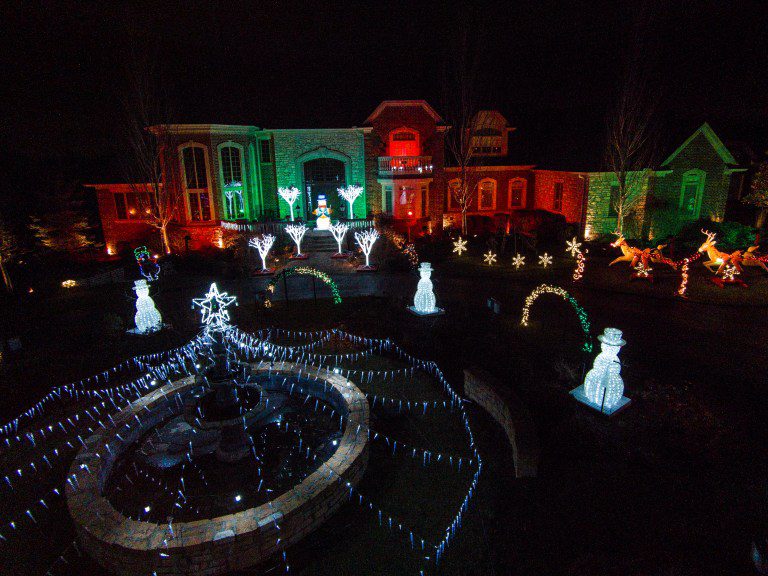 Hensley Custom Home Builders Client Christmas Lights