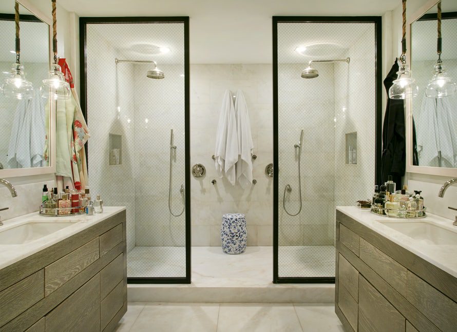 Cincinnati Custom Home Shower Suites
