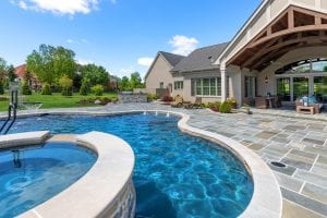 pool and spa at Cincinnati custom home