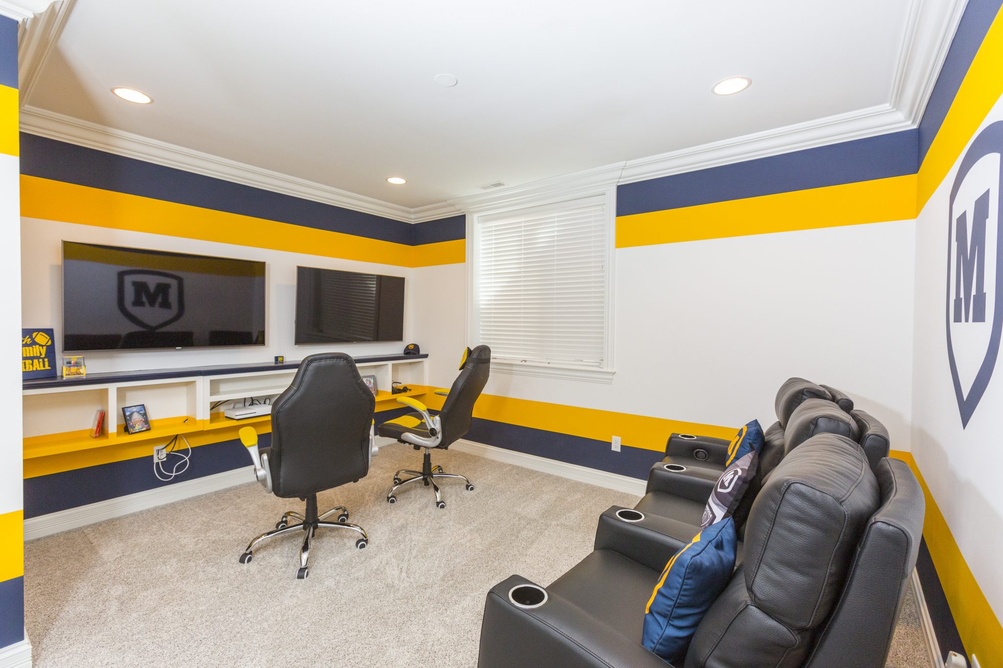 Ultimate Sports Man Cave Office